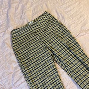 Size small urban outfitters black and yellow cropped flare pants